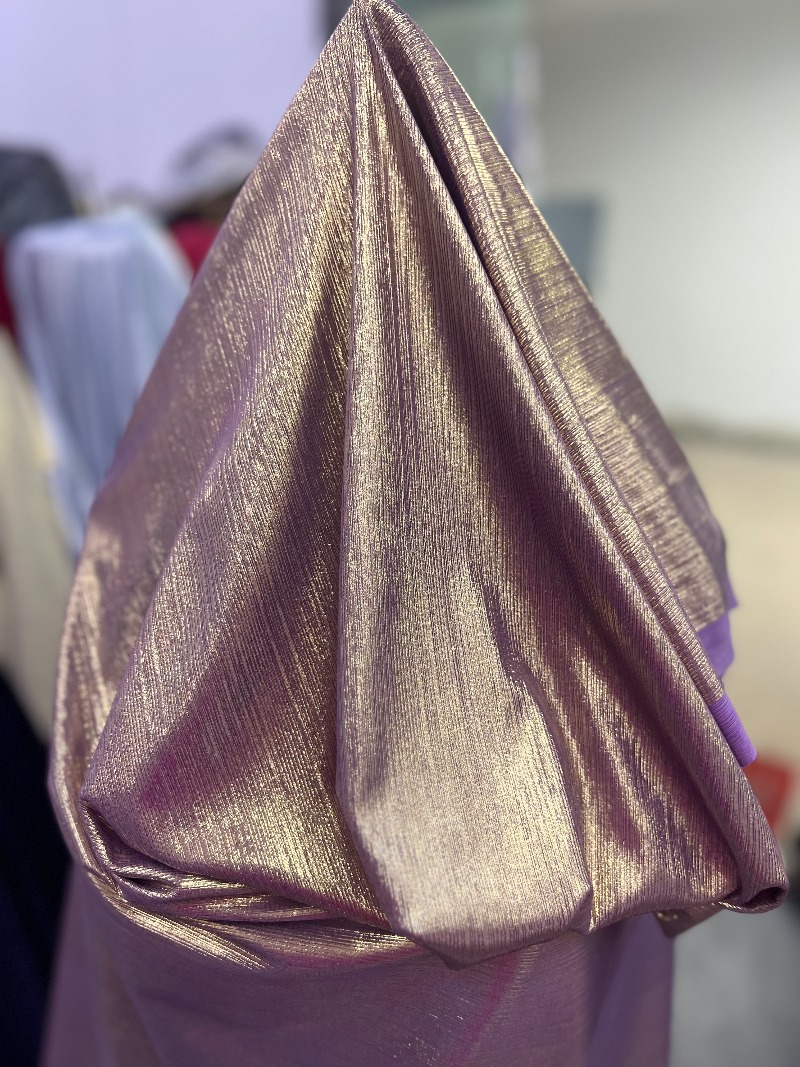 Flüssigglänzendes Schönheits-S – Textile And Sewing Materials Bewertung und Preis